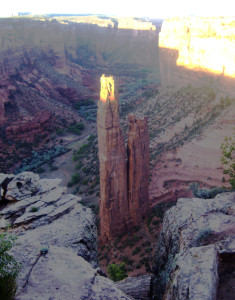 canyon du chelley spider rock arizona sunset